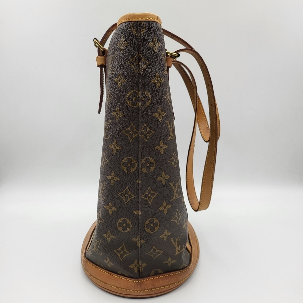 Louis Vuitton Monogram GM Bucket Shoulder Bag, Authentic..!! - Picture 3 of 16